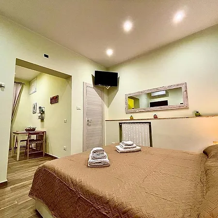 Gasthuis Casa Batu Alle Porte Del Capo 3*